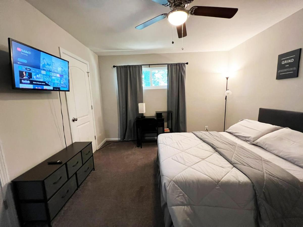 The Lux 28 Tvs Every Room Free Wifi Atlanta Dış mekan fotoğraf